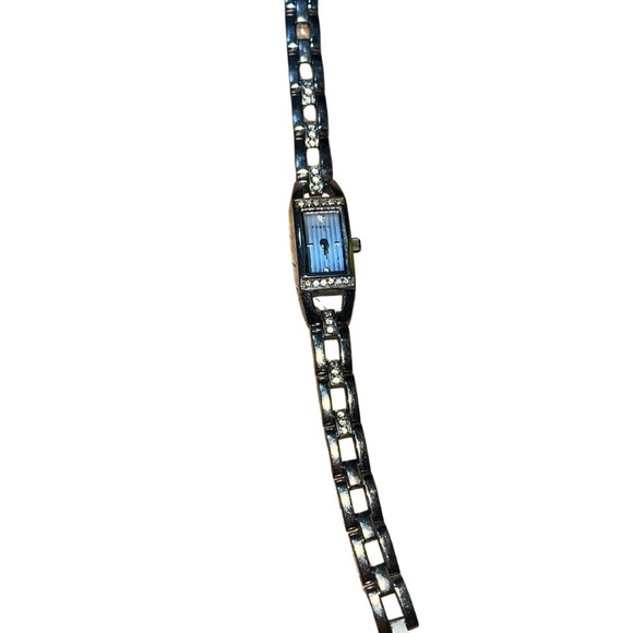 Fossil ES1510 Crystal Bracelet Watch Silver Tone Y2K Fossil ES1510 Crystal Bracelet Watch Silver Tone Y2K main image 3